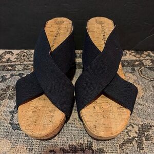 Lucky Brand Black Crisscross Sandals